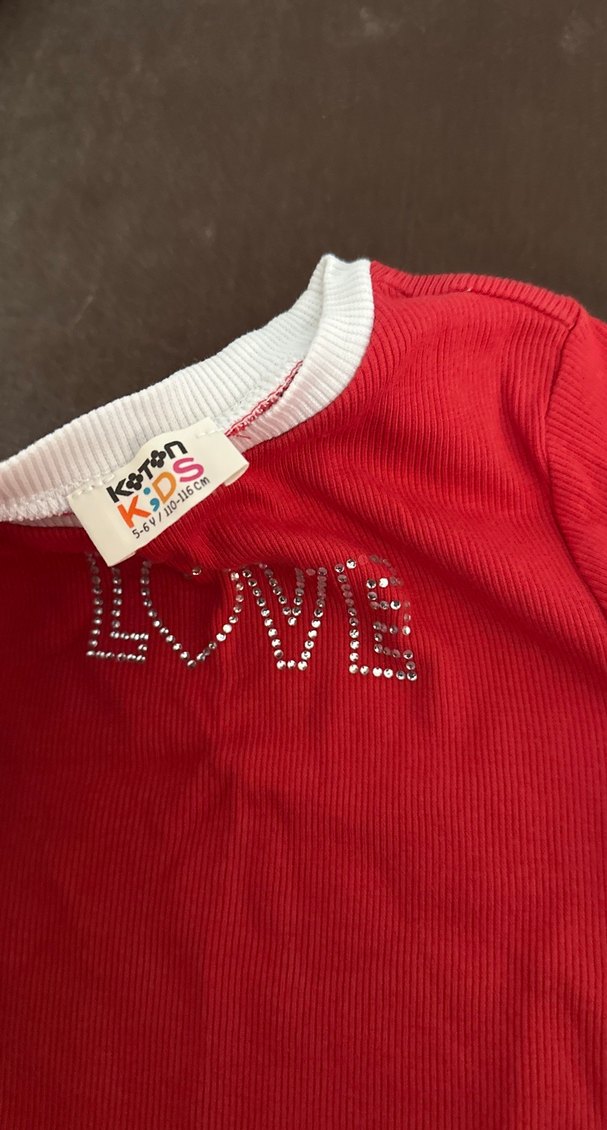 Kız Çocuk Kırmızı  LOVE Tişört - Görsel 2