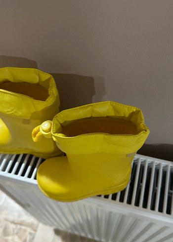 Sarı Çocuk Lastik Çizme Tokalı - Görsel 2