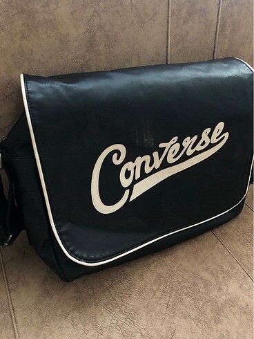 converse askılı çanta