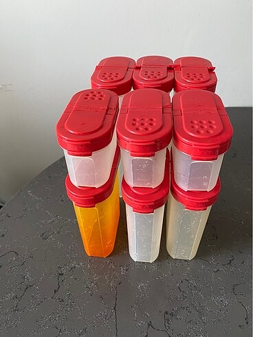 Tupperware baharatlık takımı