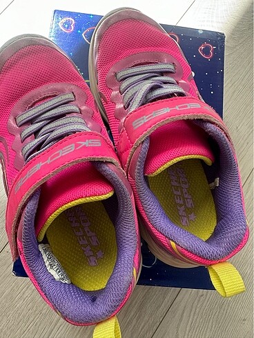 27 Beden Skechers spor ayakkabı