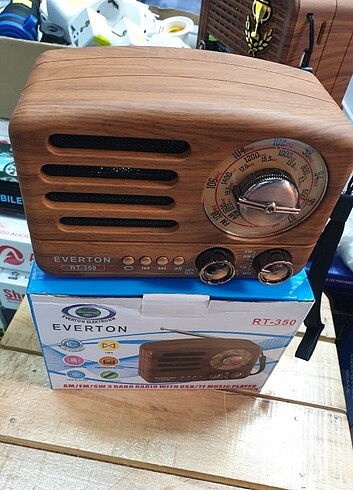 BLEUTOOTHLU NASTALJİK RADYO