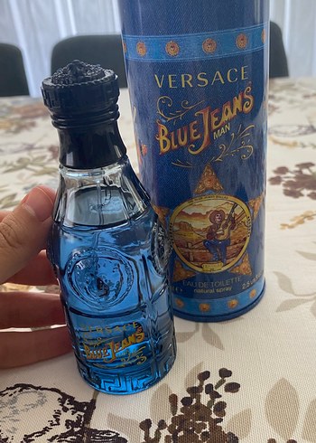 Versace Blue Jeans Erkek Parfümü 75 ml