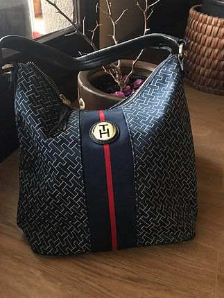 diğer Beden Tommy Hilfiger Lacivert Kol Çantası