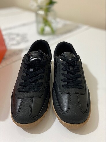 Kinetik spor ayakkabı - Görsel 3