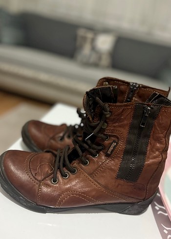 Kahverengi Deri Tokalı kadın botu - Görsel 4