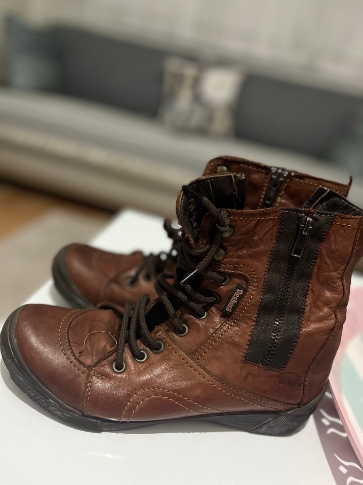 Kahverengi Deri Tokalı kadın botu - Görsel 4