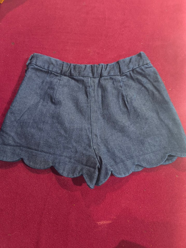 Nakışlı Gri Fırfırlı Kız Denim Şort - Görsel 2