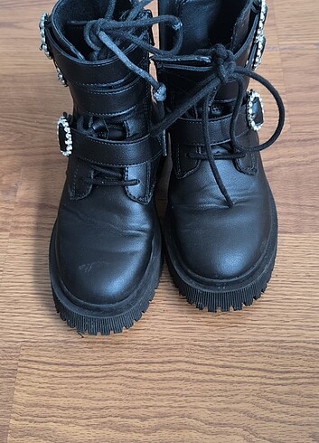 29 Beden Zara bot 