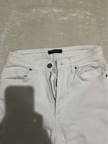 Trendyol & Milla TRENDYOLMİLLA BEYAZ FLARE JEAN