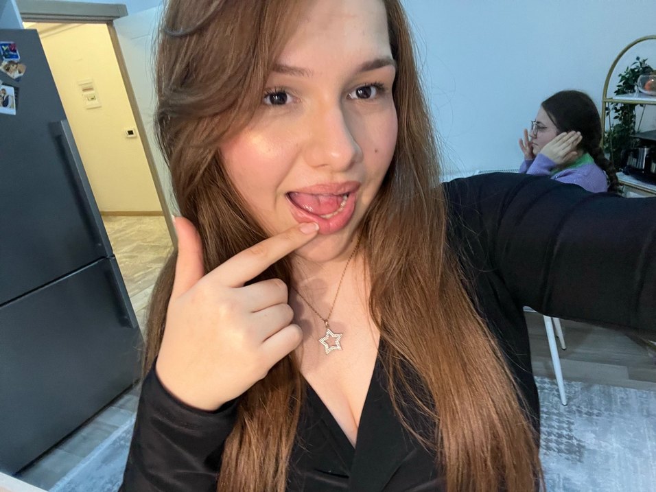 Kadın dekolteli bluz - Görsel 3