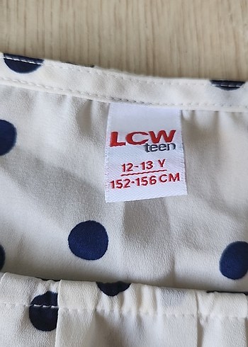 LC Waikiki Kız Çocuk Puantiyeli Kısa Kollu Bluz