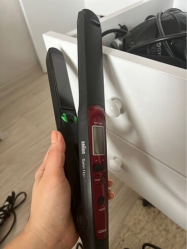 Braun saç düzleştiricisi