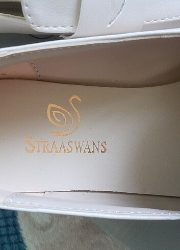 Stradivarius Straaswans kadın babet