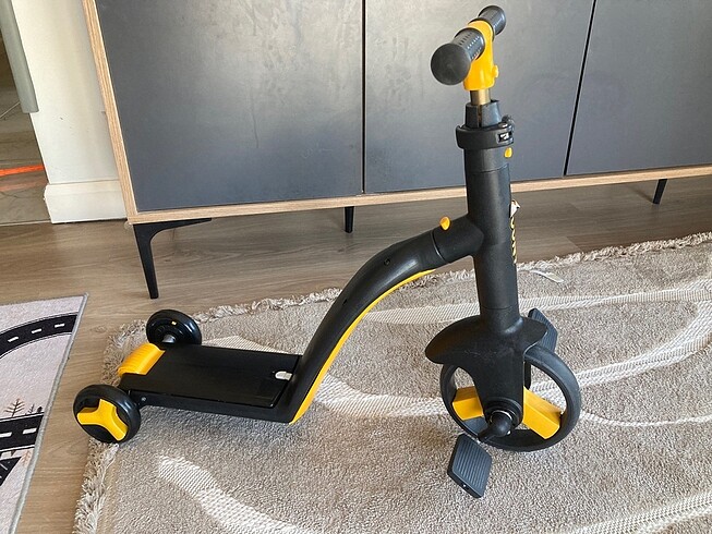  Beden Hem bisiklet hem scooter