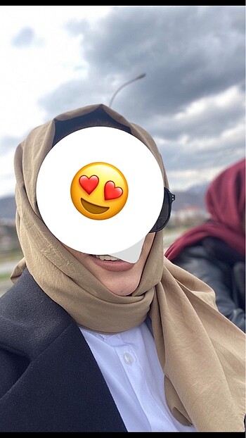 Diğer Şal başörtüsü
