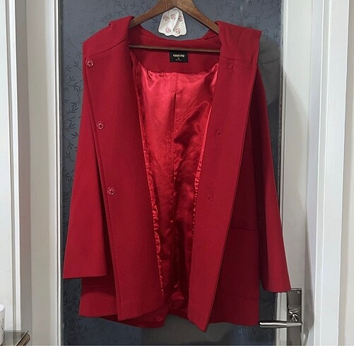 xl Beden kırmızı Renk Gusto kaban