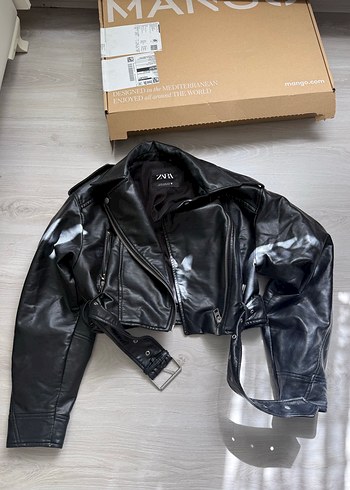 Kadın Siyah Deri Biker Ceket