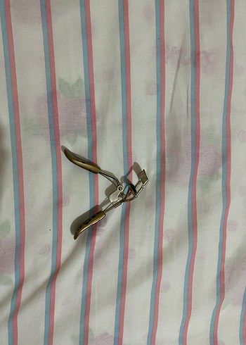 Leopar Desenli Kirpik Kıvırıcı Bej - Görsel 2