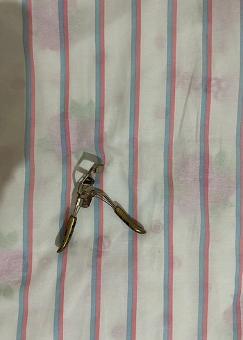 Leopar Desenli Kirpik Kıvırıcı Bej - Görsel 3