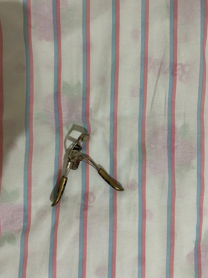 Leopar Desenli Kirpik Kıvırıcı Bej - Görsel 3