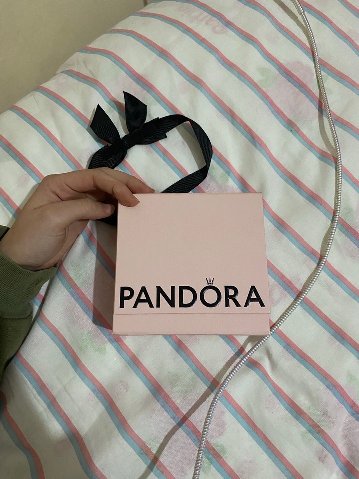 Pembe Pandora Kutusu Siyah Kurdeleli - Görsel 5