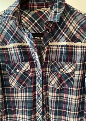 Düğmeli Uzun Kollu Kadın Kot Gömlek - Görsel 3