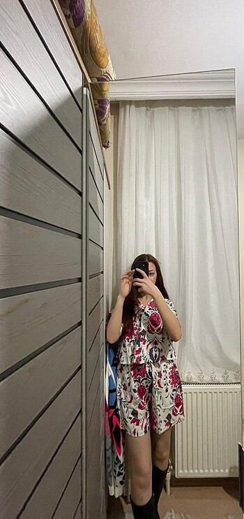 Desenli şortlu takım