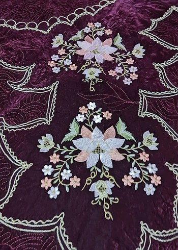 bordo suet Nakışlı Yatak Örtüsü - Görsel 8