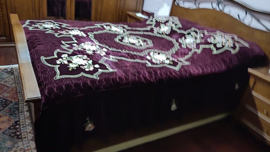 bordo suet Nakışlı Yatak Örtüsü - Görsel 2