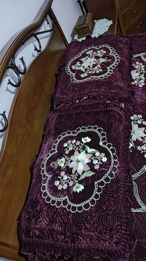 bordo suet Nakışlı Yatak Örtüsü - Görsel 5