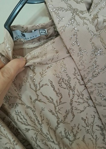 Bej Uzun Kollu Drapeli Kadın Abiye Elbise - Görsel 3