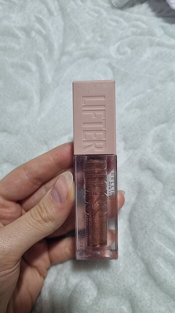Maybelline Hyaluronıc acıd gloss 17 copper