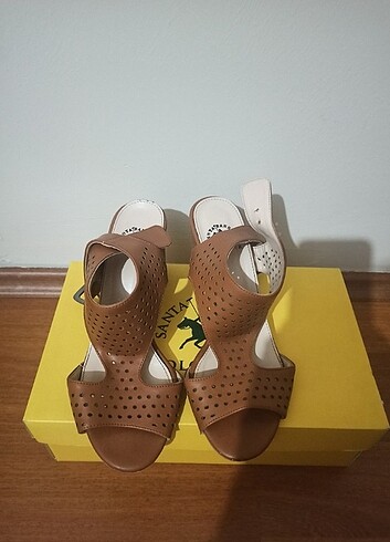 Kalin topluklu sandalet
