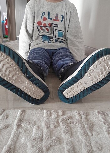 Şu geçirmez unisex çocuk cizme 