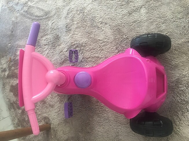  Beden Kız motor bisiklet