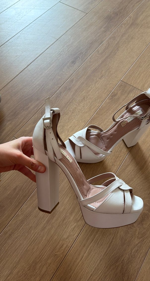 39 numara Gelin ayakkabısı Tokalı Kadın Topuklu Ayakkabı - Görsel 2