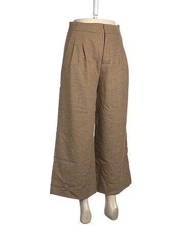 Zara Zara Kumaş Pantolon %70 İndirimli.