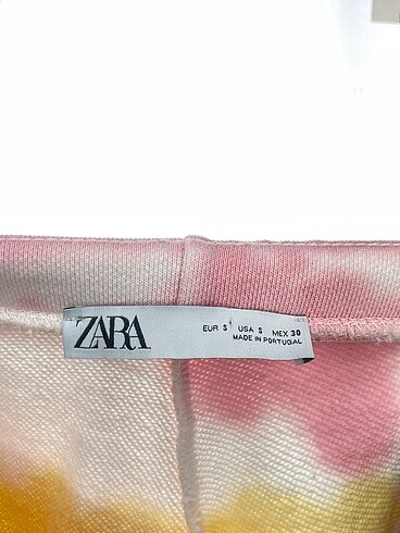s Beden çeşitli Renk Zara Mini Şort %70 İndirimli.