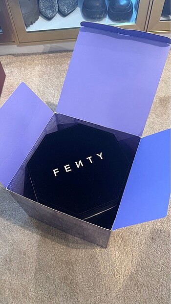 Diğer Fenty advent calendar