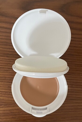 Avene Avene- Compact Dore Spf 50+