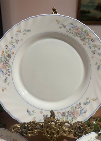 Pastel Çiçek Desenli Beyaz Tabak - Görsel 6