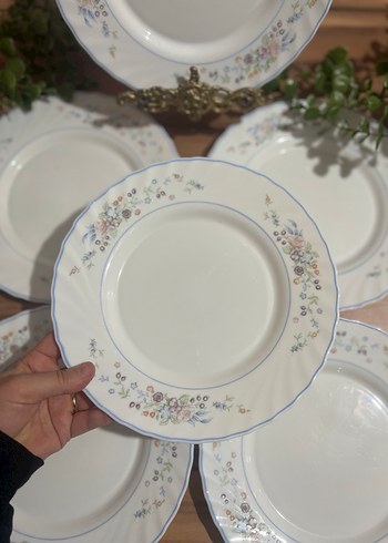 Pastel Çiçek Desenli Beyaz Tabak - Görsel 2