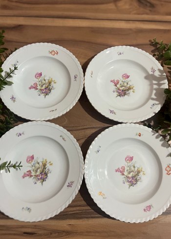 Pastel Çiçek Desenli Beyaz Tabak Seti - Görsel 5