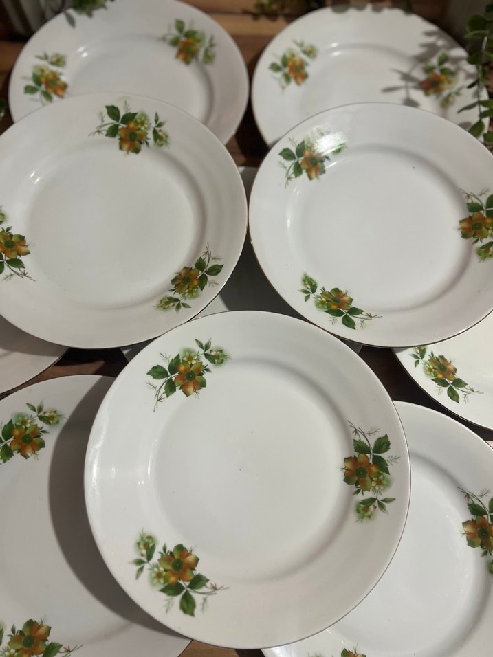 Beyaz Çiçek Desenli Yemek Tabağı Seti 10 adet - Görsel 2