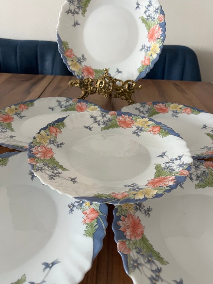 Pastel Mavi Çiçek Desenli Porselen Tabak Seti - Görsel 2