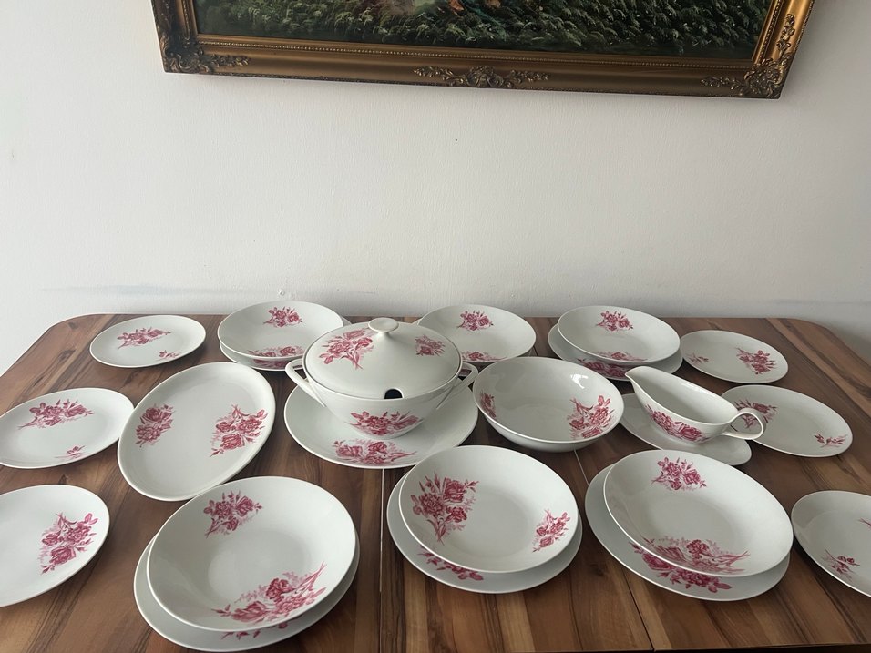 Bordo Çiçek Desenli Yemek Takımı Çekoslavak damgalı - Görsel 2