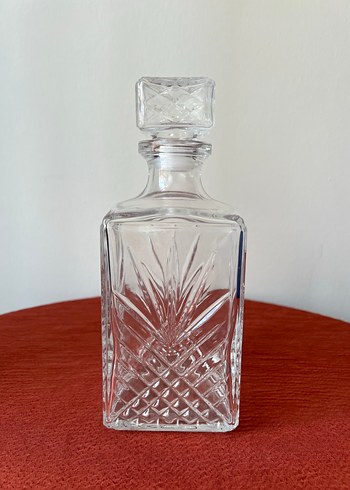 Parlak Beyaz Kristal karaf