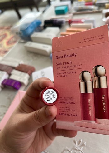 Rare Rare Beauty Soft Pinch Mini Allık ve Dudak Seti