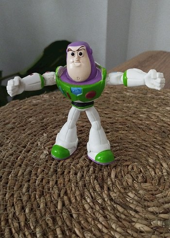 buzz ışık yılı oyuncak hikayesi figür